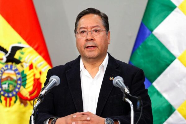 Arce arremete contra el voto nulo: “Solo favorece a la derecha”