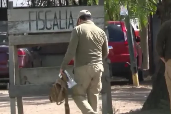Cochabamba: hombre atacó a su expareja con martillo y cuchillo y está prófugo, presumen que huyó a La Paz