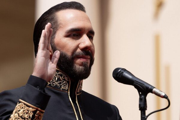 Bukele se asegura el poder: El Salvador aprueba reelección presidencial indefinida