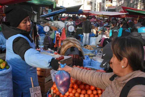 Precios de alimentos básicos suben en Santa Cruz mientras la inflación llega al 16,92%