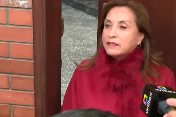 ExPresidenta Boluarte se Atrinchera en Perú: «No Buscaré Asilo y No Soy Responsable»