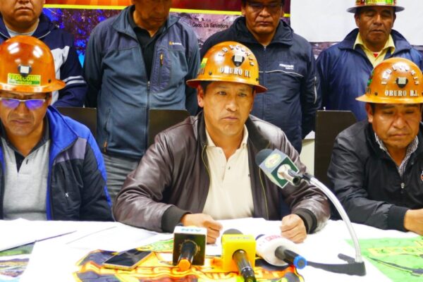 Cooperativas mineras de Oruro en crisis: la falta de combustible reduce su producción en 40%
