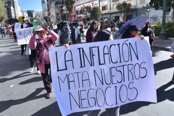 Alivio Financiero: Ley Suspende Embargos de Viviendas y Posterga Créditos por 6 Meses