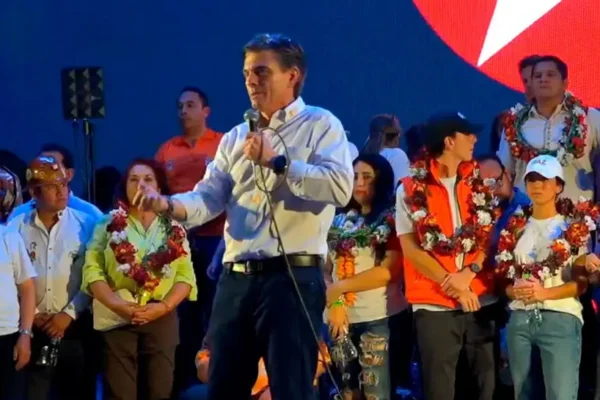 Paz Lanza Alerta: «Este 19 de Octubre se Juega el Destino de la Nación»