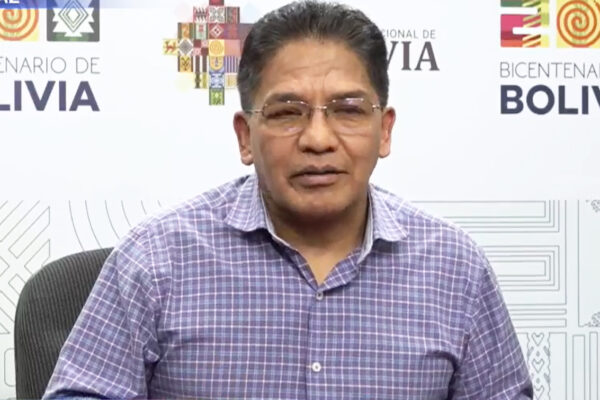 Silva advierte a Rodrigo Paz: “El pueblo puede bajarlos del poder si no atienden sus demandas”